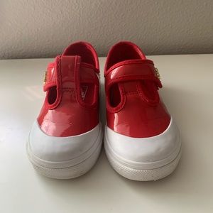 Toddler vans